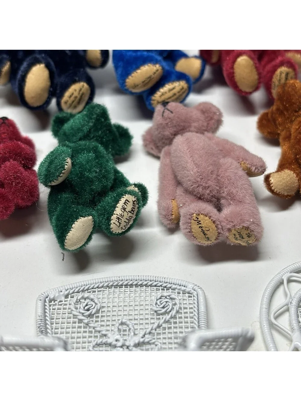 Lot of 12 Vintage Little Gem Miniature Teddy Bears Chu-Ming Wu 1995 Wire Chairs